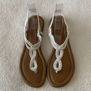 17 Twisted White Thong Sandals